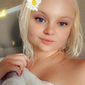 Meet your Posher, Zoe